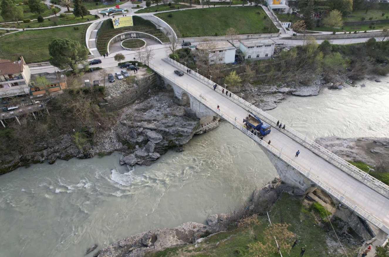 April 2022, installation of the hydrometric station in Permet main bridge, photo courtesy of Prof. Klodian Skrame.