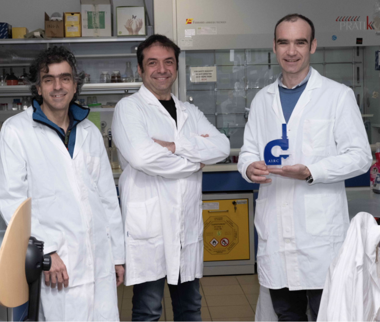 chiacchiera, fava, zippo